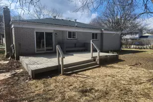 301 Buckingham Rd, Canton, MI 48188 - Photo 4