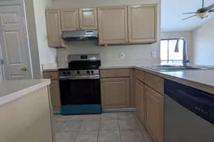 30657 Hidden Pines Ln, Roseville, MI 48066 - Photo 8