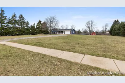 4725 Baldwin Street, Hudsonville, MI 49426 - Photo 2