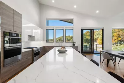 7234 Bentwood Trail, Kalamazoo, MI 49009 - Photo 16