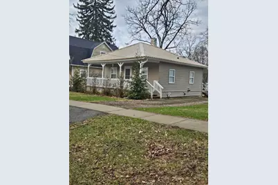 144 S Manning Street, Hillsdale, MI 49242 - Photo 2