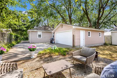 17545 Reenders Street, Spring Lake, MI 49456 - Photo 2