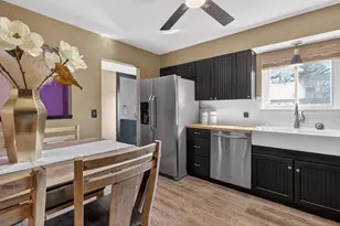 4532 Westbrook Dr, Jackson, MI 49201 - Photo 6