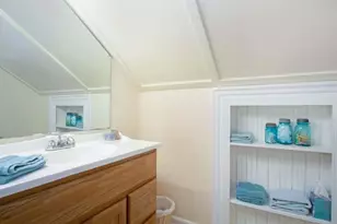 206 N Lake Ave, Spring Lake, MI 49456 - Photo 20