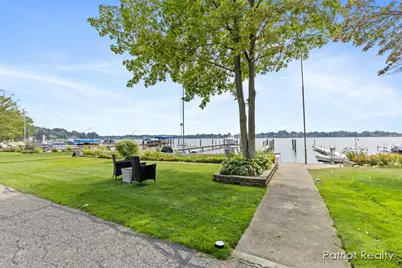 16631 Lakeview Street, Spring Lake, MI 49456 - Photo 44