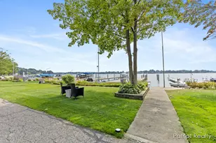 16631 Lakeview St, Spring Lake, MI 49456 - Photo 44