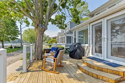 16631 Lakeview Street, Spring Lake, MI 49456 - Photo 4