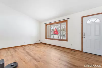 161 W 33rd Street, Holland, MI 49423 - Photo 6