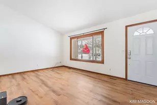 161 W 33rd St, Holland, MI 49423 - Photo 6