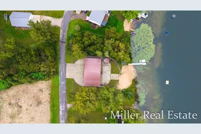 153 Sunset Drive, Dowling, MI 49050 - Photo 4
