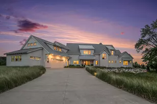 6736 Saugatuck Bch Rd, Saugatuck, MI 49453 - Photo 18