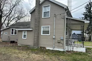 403 Walnut St, Dowagiac, MI 49047 - Photo 2