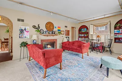 2006 Centerridge Road, Kalamazoo, MI 49008 - Photo 8