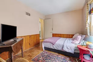 2006 Centerridge Rd, Kalamazoo, MI 49008 - Photo 10