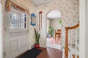 2006 Centerridge Rd, Kalamazoo, MI 49008 - Photo 4