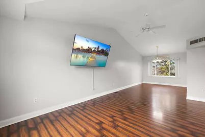 37660 N Butler Circle, Westland, MI 48186 - Photo 8