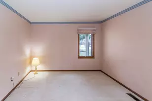 527 Park Pl, Saline, MI 48176 - Photo 16