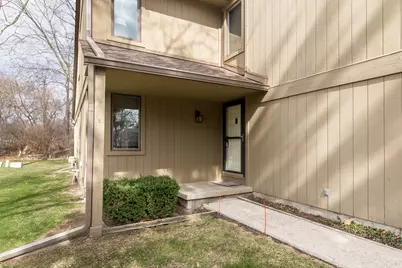 527 Park Place, Saline, MI 48176 - Photo 2