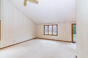 527 Park Pl, Saline, MI 48176 - Photo 6