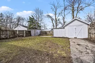 1055 Boston St SE, Grand Rapids, MI 49507 - Photo 20