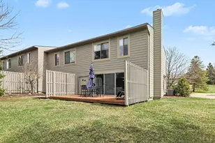 719 Watersedge Dr, Ann Arbor, MI 48105 - Photo 28