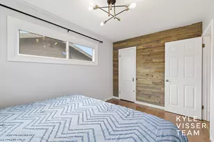 1661 Herrick Ave NE, Grand Rapids, MI 49505 - Photo 14