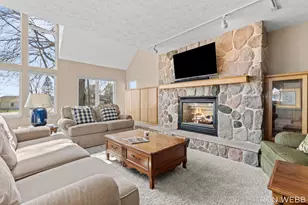 2087 Richardson Ave, Holland, MI 49424 - Photo 14