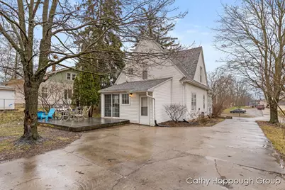 442 E Jones Street, Ionia, MI 48846 - Photo 18