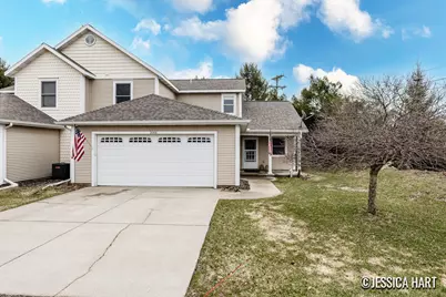 2066 Conservation Trail, Lowell, MI 49331 - Photo 2