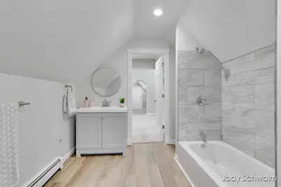 1407 Montgomery Avenue, Muskegon, MI 49441 - Photo 28