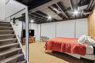 2421 Parchmount Ave, Kalamazoo, MI 49004 - Photo 16