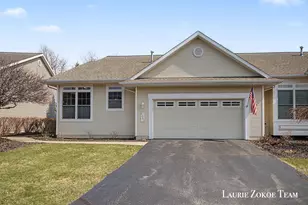 1062 Kensington St NW, Grand Rapids, MI 49534 - Photo 2