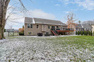 16831 Watersedge Dr, Grand Haven, MI 49417 - Photo 52