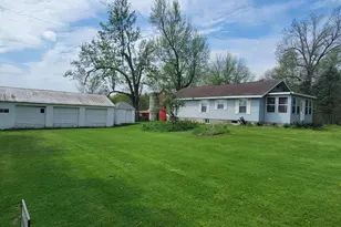 48705 92nd Ave, Decatur, MI 49045 - Photo 2