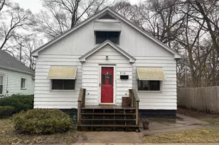 2118 7th St, Muskegon, MI 49444 - Photo 1