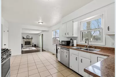 6303 Surrey Street, Portage, MI 49024 - Photo 8