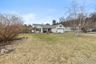 6256 Thornapple Valley Drive, Hastings, MI 49058 - Photo 4