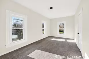 832 E Michigan Ave, Marshall, MI 49068 - Photo 20