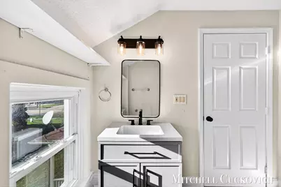 832 E Michigan Avenue, Marshall, MI 49068 - Photo 24