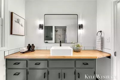 910 W 32nd Street, Holland, MI 49423 - Photo 18