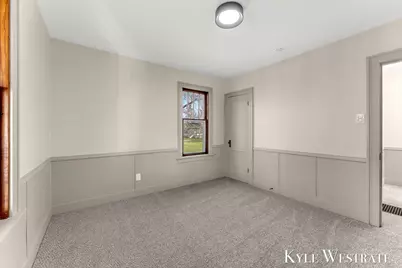 910 W 32nd Street, Holland, MI 49423 - Photo 20