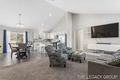 10417 Richfield Lane, Allendale, MI 49401 - Photo 4