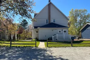 508 N James St, Ludington, MI 49431 - Photo 2