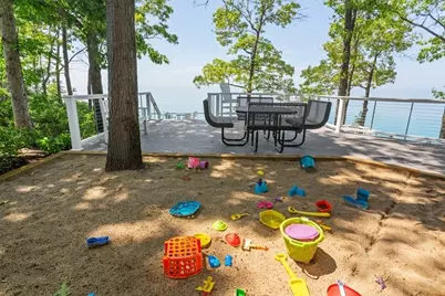 18590 Forest Beach Drive, New Buffalo, MI 49117 - Photo 46