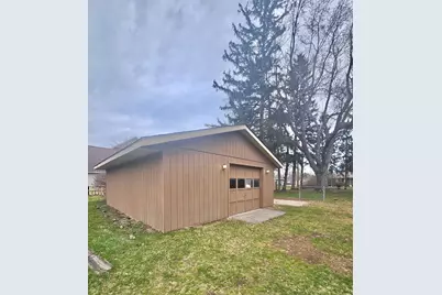 2902 Lincoln Avenue, Saint Joseph, MI 49085 - Photo 6