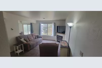 518 Lawrence Avenue #5, Wayland, MI 49348 - Photo 6