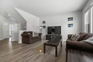 4128 Enclave Wy, Kalamazoo, MI 49006 - Photo 12