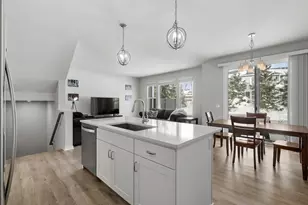 4128 Enclave Wy, Kalamazoo, MI 49006 - Photo 4