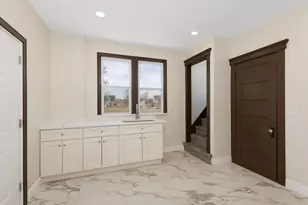 430 Marston St, Detroit, MI 48202 - Photo 16