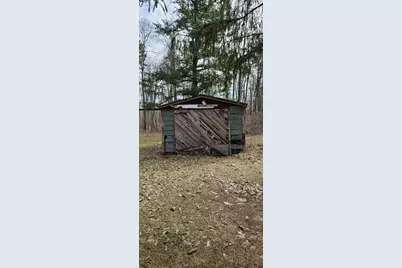 9960 Dagget Road, Howard City, MI 49329 - Photo 14